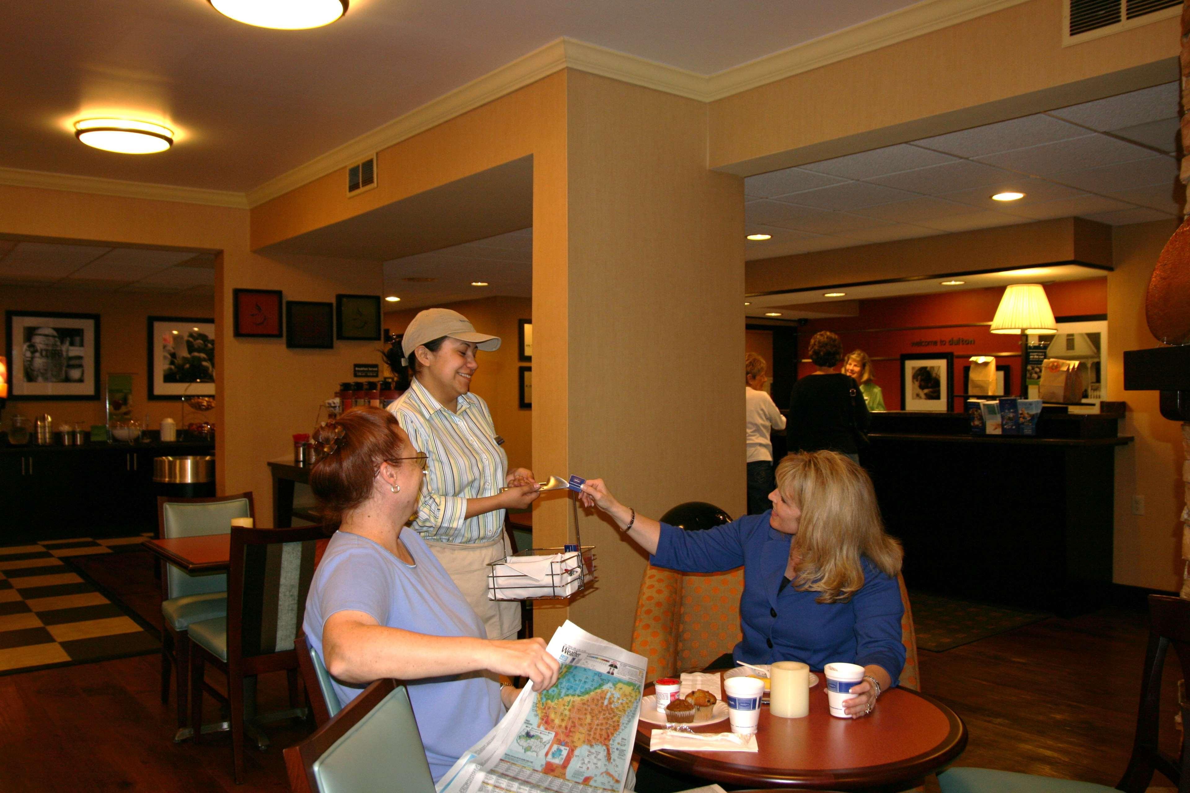 Hampton Inn Dalton Restaurant billede